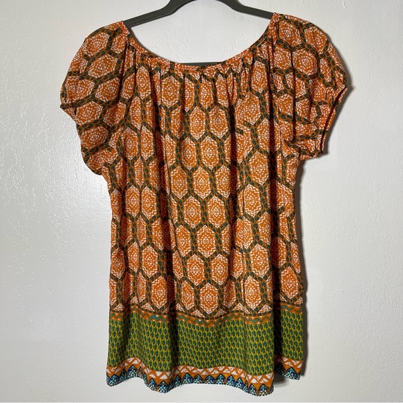 Jemma, Colorful Blouse. Size Small. Super soft! In excellent condition! - Picture 4 of 6